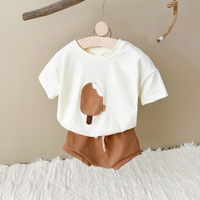 Frostiger Biss Outfit